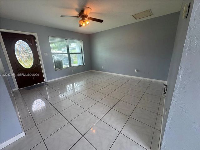 3 of 13 - 2239 Lotus Road, Fort Myers, FL