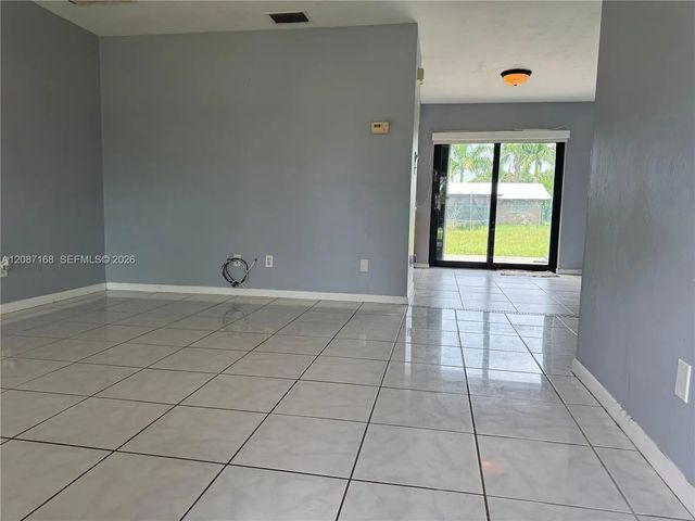 4 of 13 - 2239 Lotus Road, Fort Myers, FL