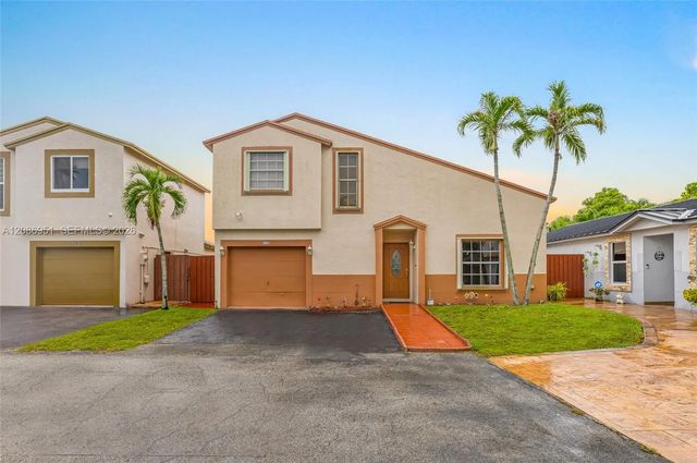 6746 Nw 199th Street, Hialeah