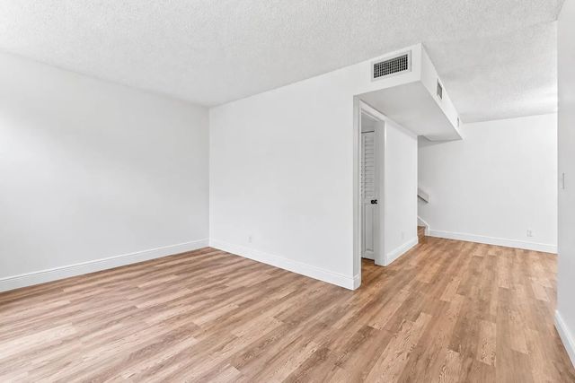 4 of 23 - 3750 Victoria Drive, West Palm Beach, FL
