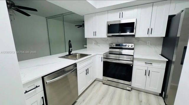 4 of 32 - 18216 Mediterranean Boulevard #1-19, Hialeah, FL