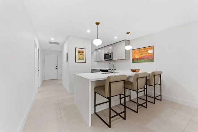 2 of 40 - 13797 Via Aurora #d, Delray Beach, FL