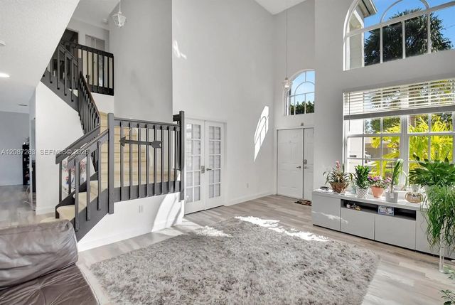 5 of 10 - 7647 Rockport Circle, Lake Worth, FL