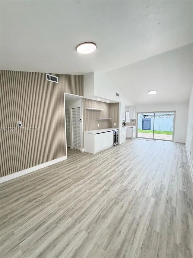 4 of 27 - 13916 Sw 56th Lane, Miami, FL
