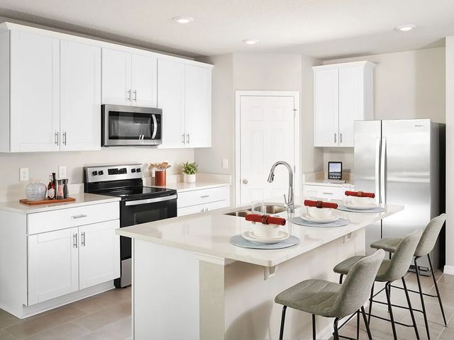 3 of 7 - 5502 Hampton Park Circle, Vero Beach, FL