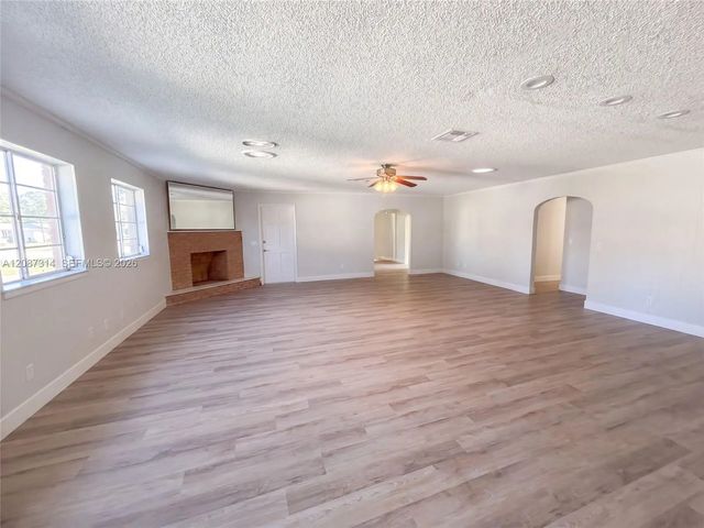 4 of 34 - 6501 Fort Pierce Boulevard, Fort Pierce, FL