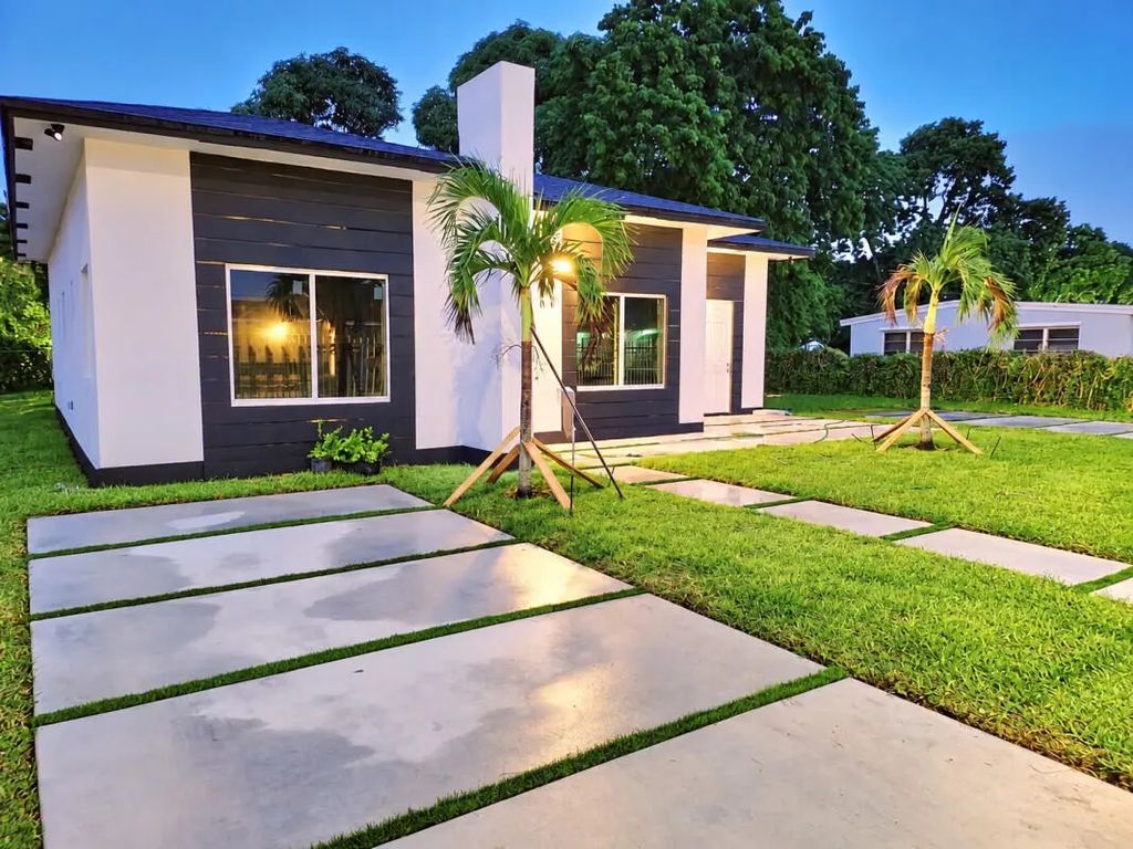 10220 Sw 170th Terrace, Miami