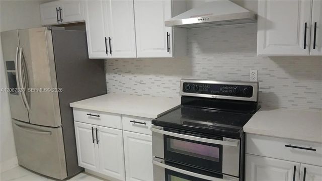 3 of 5 - 4391 Nw 169th Terrace, Miami Gardens, FL
