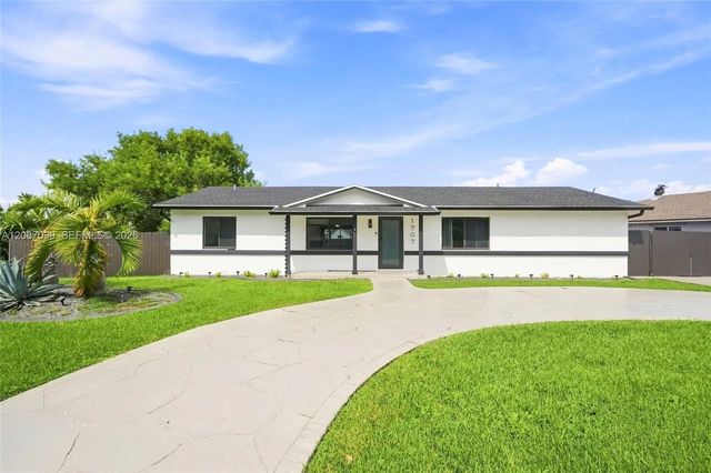 1707 S Curlew Lane, Homestead