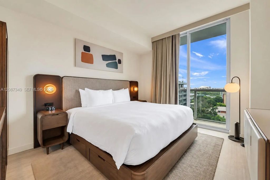 1611 Sw 2nd Avenue #605, Miami