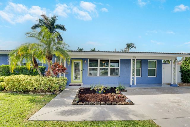 3 of 25 - 2210 Ne 51st Street, Lighthouse Point, FL