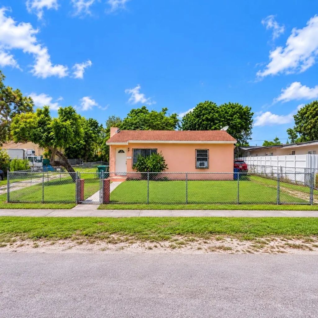 915 Rutland Street, Opa-Locka