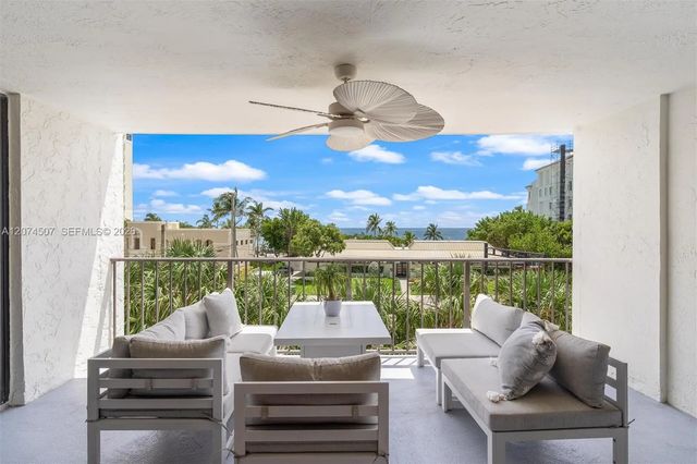 3 of 39 - 1905 N Ocean Boulevard #3d, Fort Lauderdale, FL