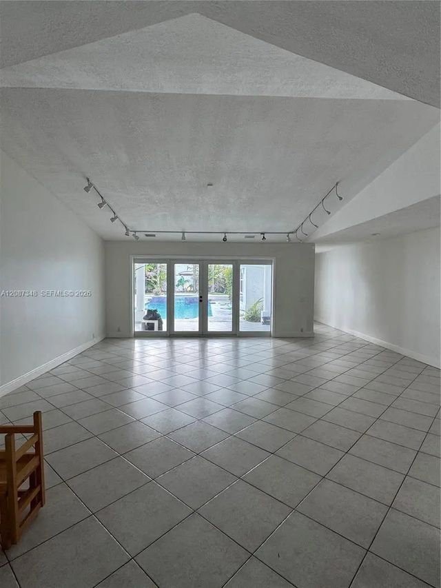 2 of 20 - 7790 Sw 91st Avenue, Miami, FL