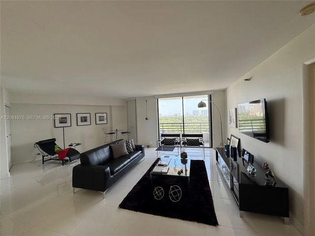 3 of 36 - 3300 Ne 191st Street #1710, Aventura, FL