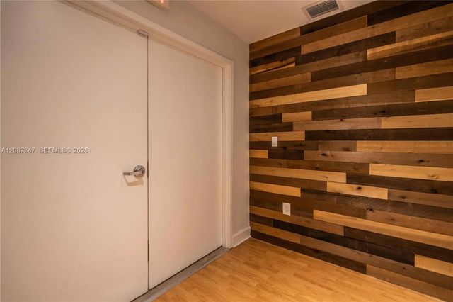 5 of 39 - 3119 Coral Way #200, Miami, FL