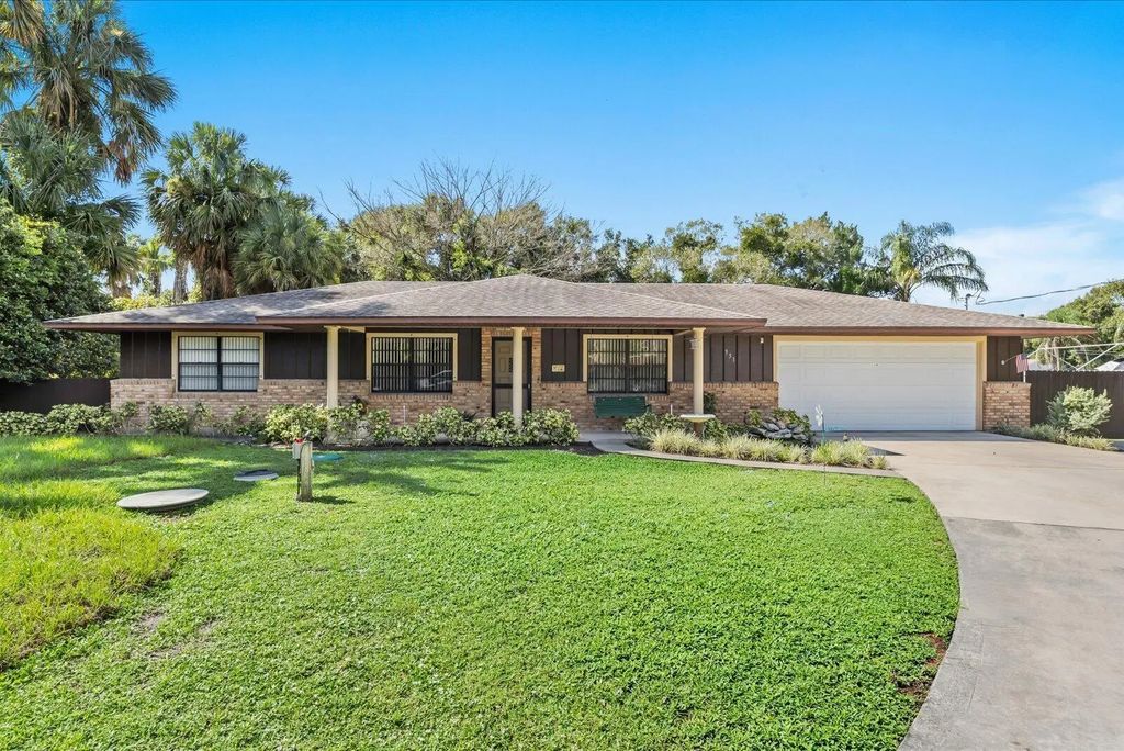 351 Baysinger Avenue, Fort Pierce