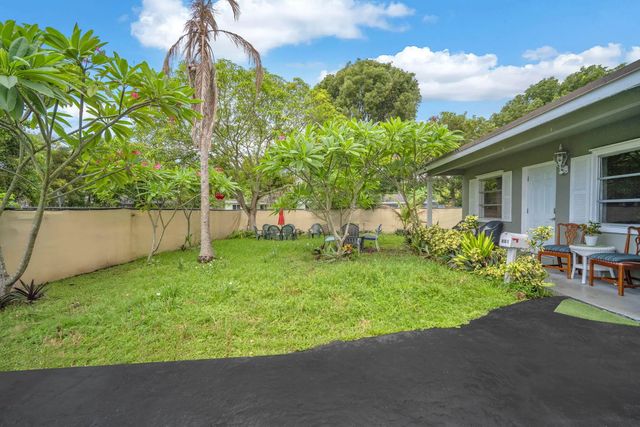 4 of 22 - 461 Nw 17th Place, Fort Lauderdale, FL
