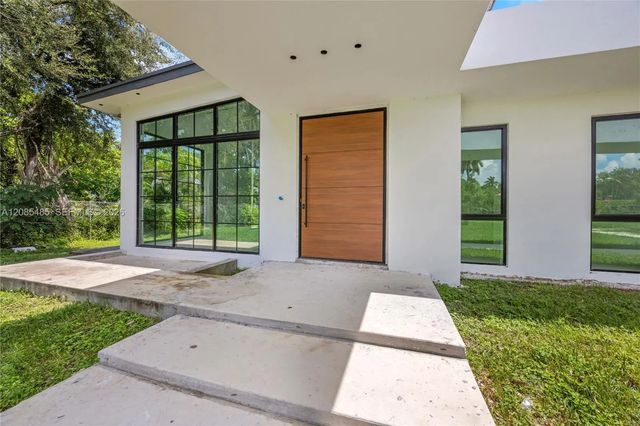 3 of 45 - 7885 Sw 117th Street, Pinecrest, FL