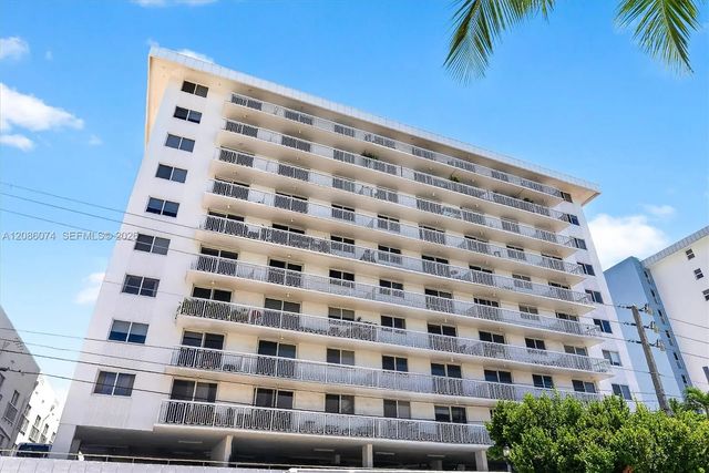 5 of 28 - 401 Ocean Drive #518, Miami Beach, FL
