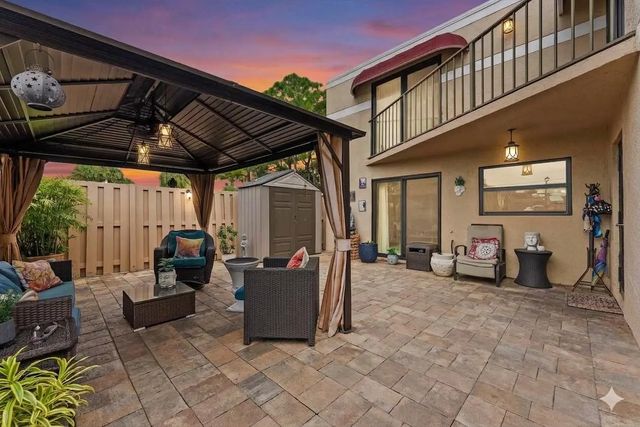 3 of 27 - 4240 Village Drive #d, Delray Beach, FL