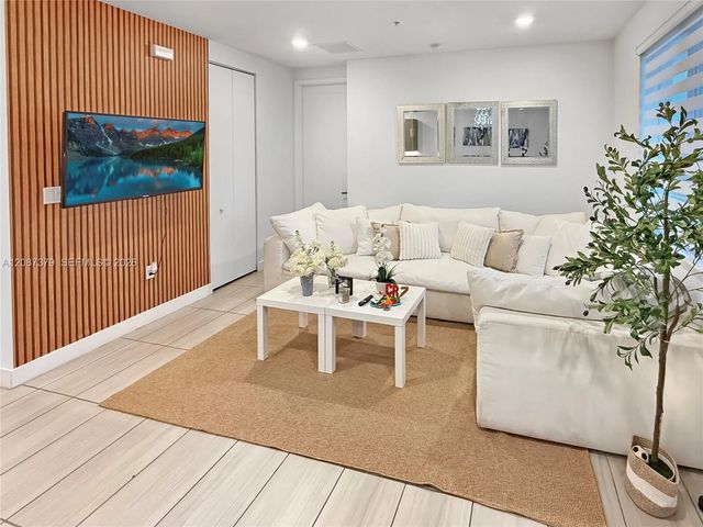 6416 Nw 102nd Court #304, Doral