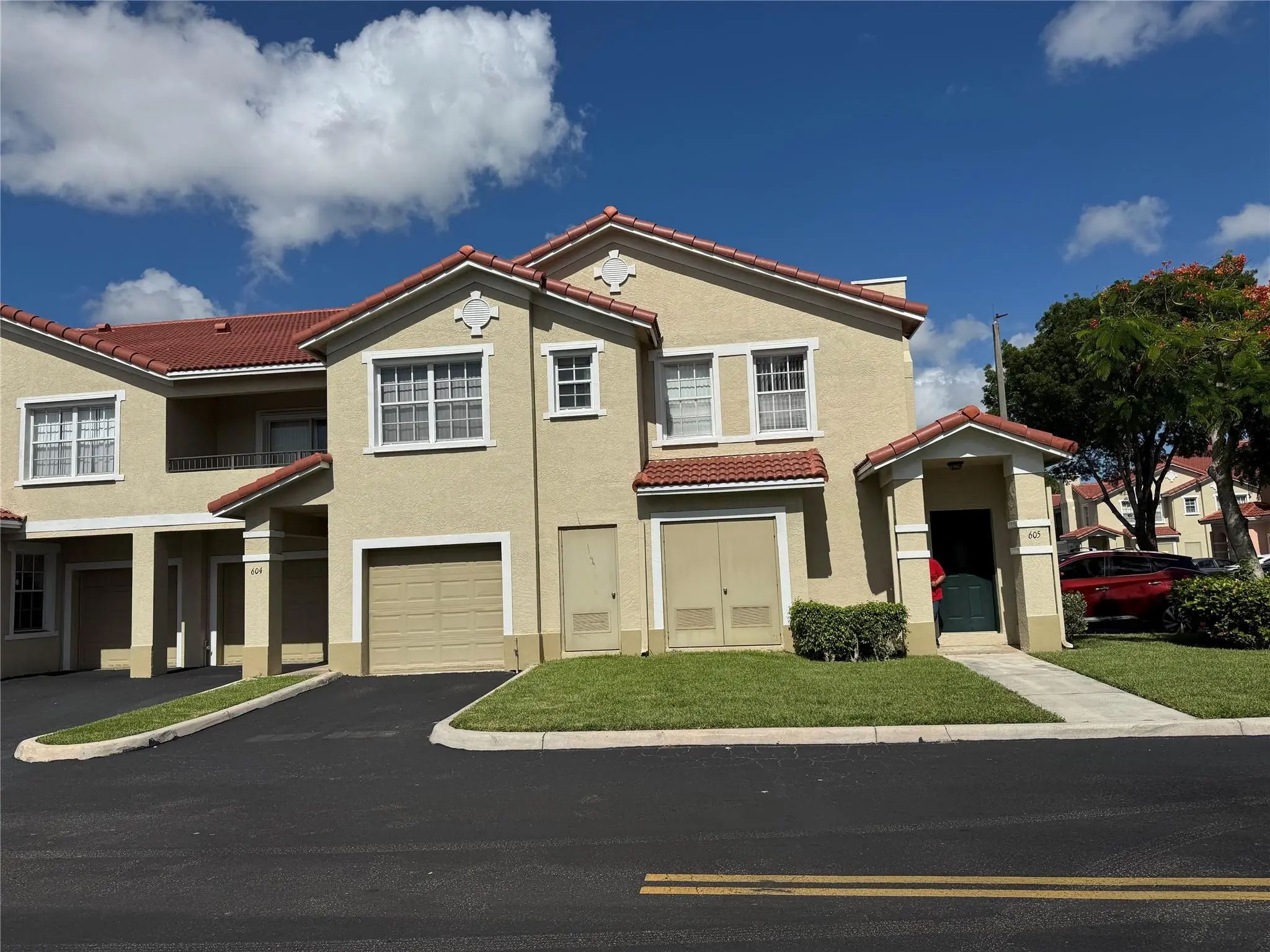 605 Belmont Lane #605, North Lauderdale
