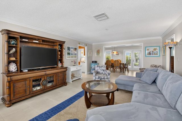 5 of 28 - 1709 Sw 20th Street, Boynton Beach, FL
