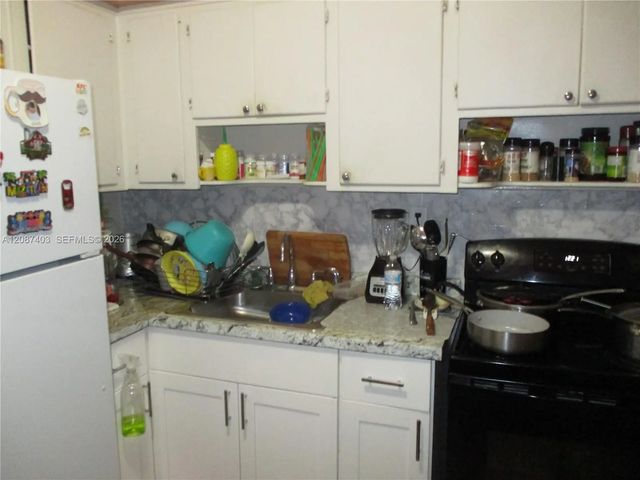 4 of 21 - 765 Nw 12th Street, Homestead, FL