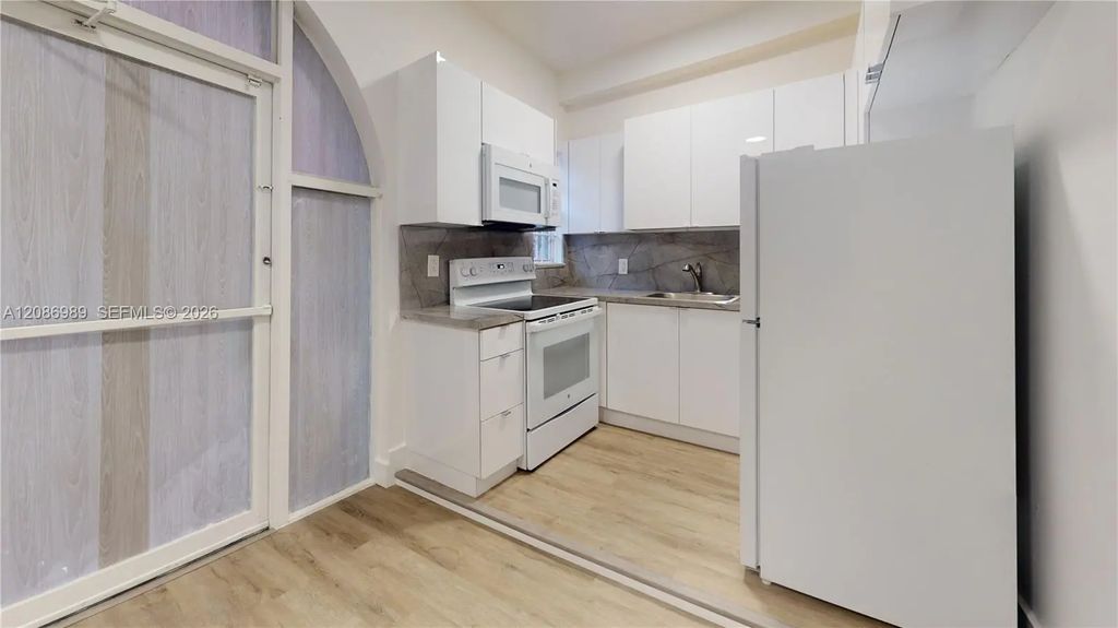 828 Pennsylvania Avenue #2, Miami Beach