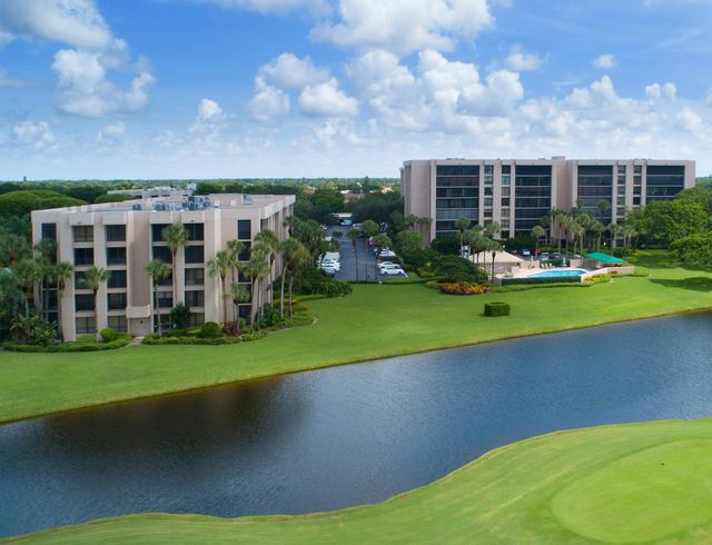 20080 Boca West Drive #448, Boca Raton