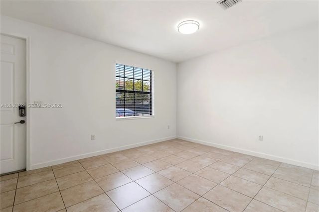 3 of 28 - 3217 Se 4th Street #3217, Homestead, FL