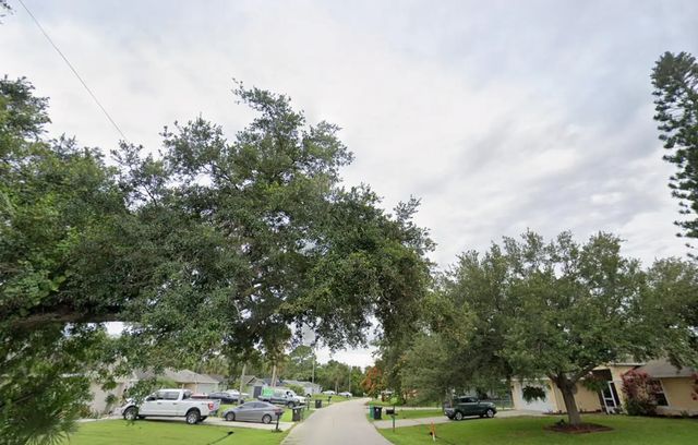 4 of 4 - 1638 Sw Ruiz Terrace, Port St. Lucie, FL