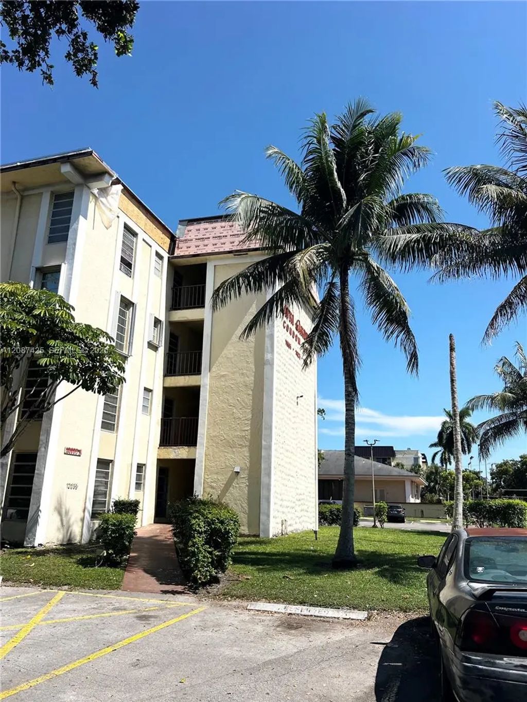 12035 Ne 2nd Avenue #a302, North Miami