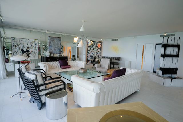 3 of 19 - 2000 S Ocean Boulevard, Palm Beach, FL