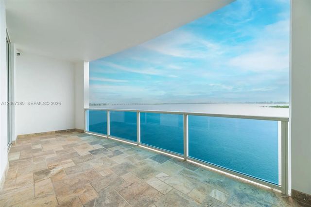 3 of 41 - 725 Ne 22nd Street #8e, Miami, FL
