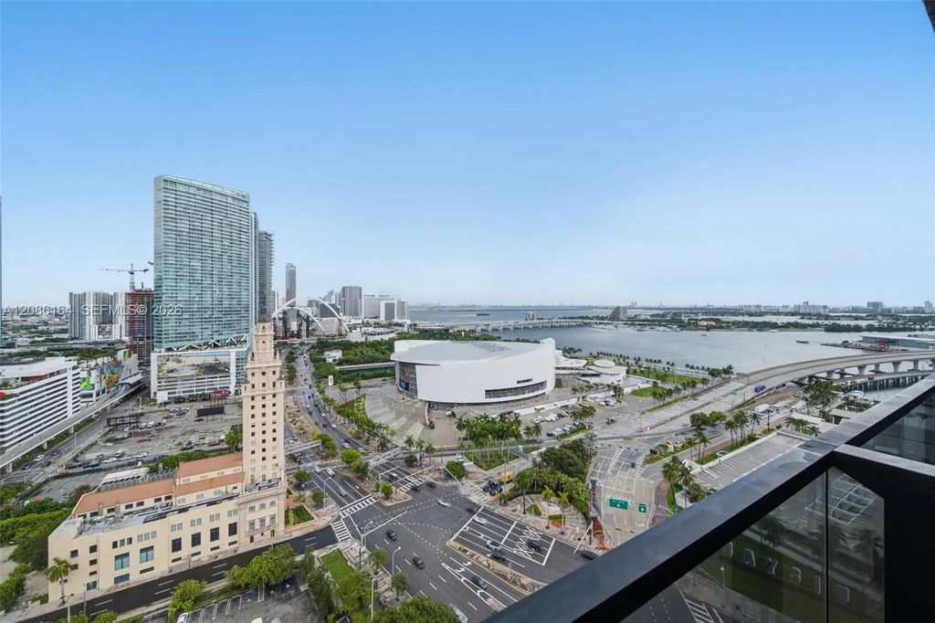 398 Ne 5th Street #1902, Miami