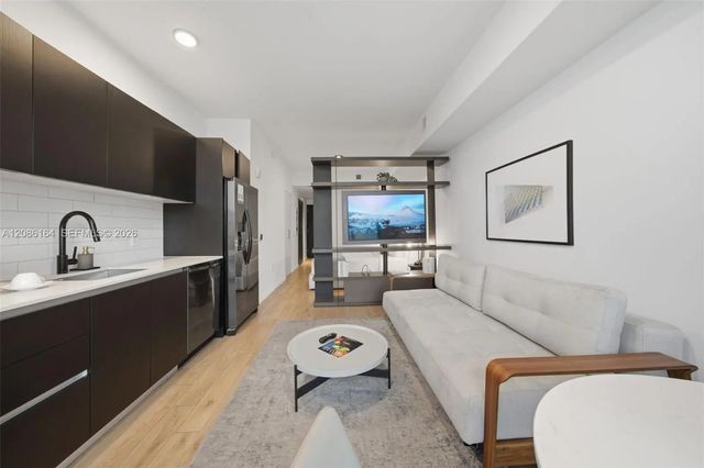 5 of 31 - 398 Ne 5th Street #1902, Miami, FL