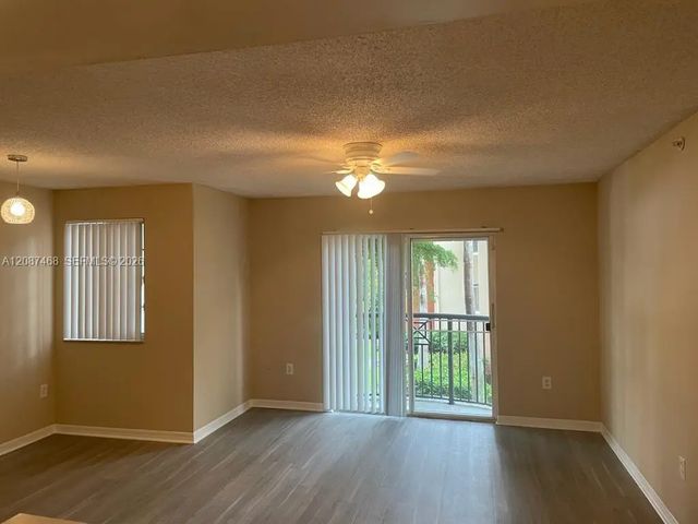 4195 N Haverhill Road #318, West Palm Beach