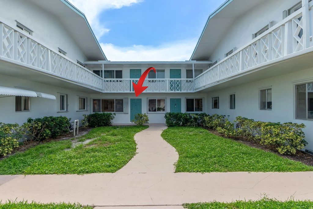 2290 Sunset Avenue #7, Lake Worth Beach