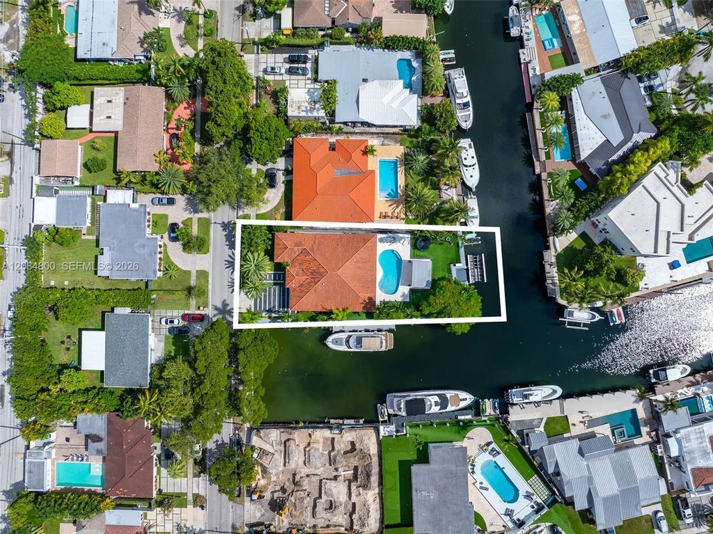 12905 Ixora Road, North Miami