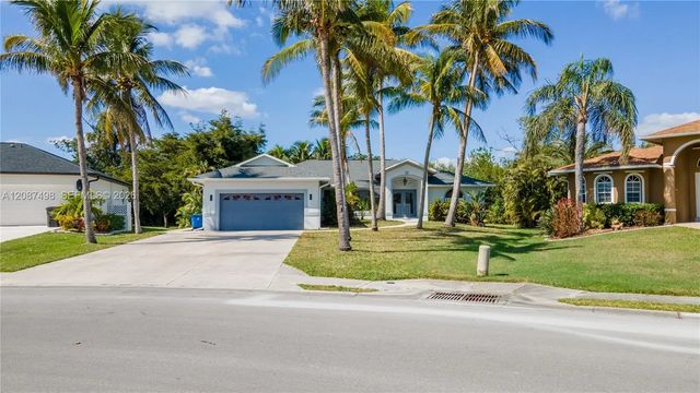 2 of 22 - 8896 Bracken Way, Fort Myers, FL