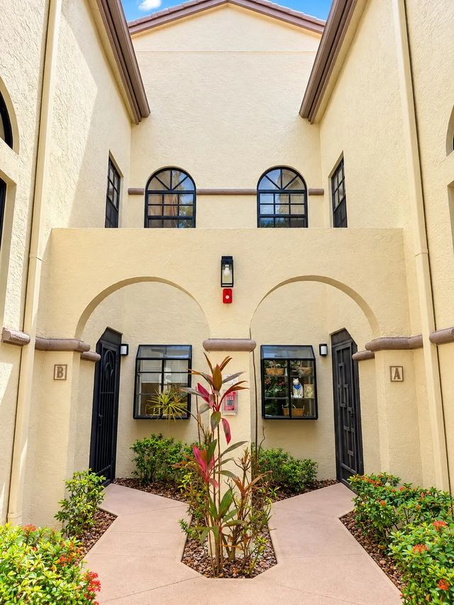 2 of 20 - 5115 Europa Drive #b, Boynton Beach, FL
