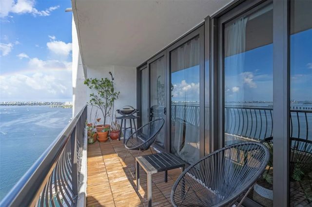 2 of 20 - 555 Ne 15th Street #ph-d, Miami, FL