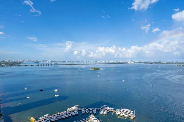 3 of 20 - 555 Ne 15th Street #ph-d, Miami, FL
