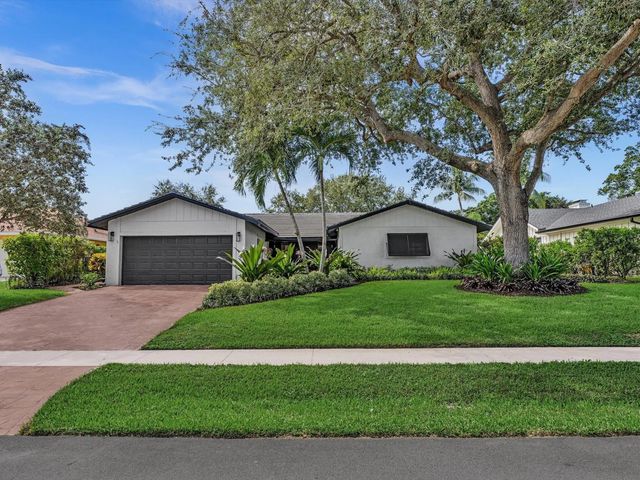 3264 Lakeview Drive, Delray Beach