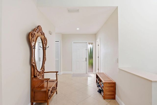 5 of 44 - 435 Mohawk Lane, Boca Raton, FL