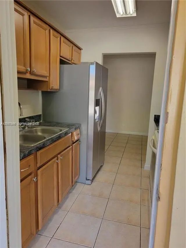 4 of 20 - 8704 Nw 35th Street #105, Coral Springs, FL