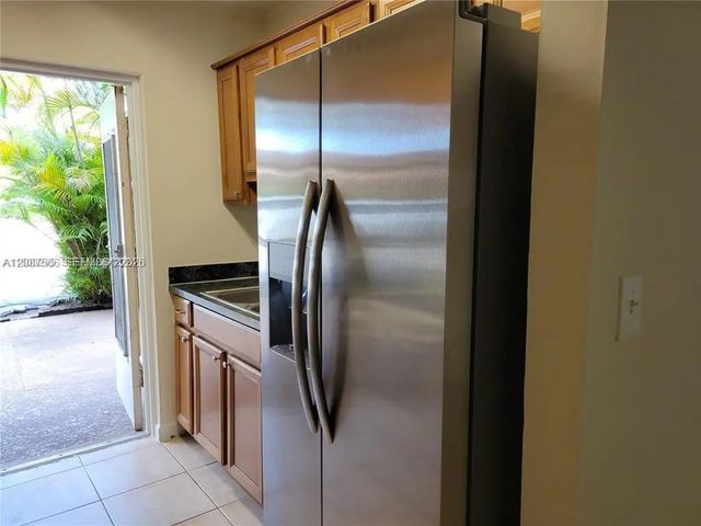 5 of 20 - 8704 Nw 35th Street #105, Coral Springs, FL