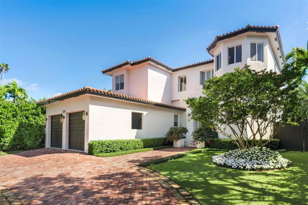 2181 N Bay Road, Miami Beach